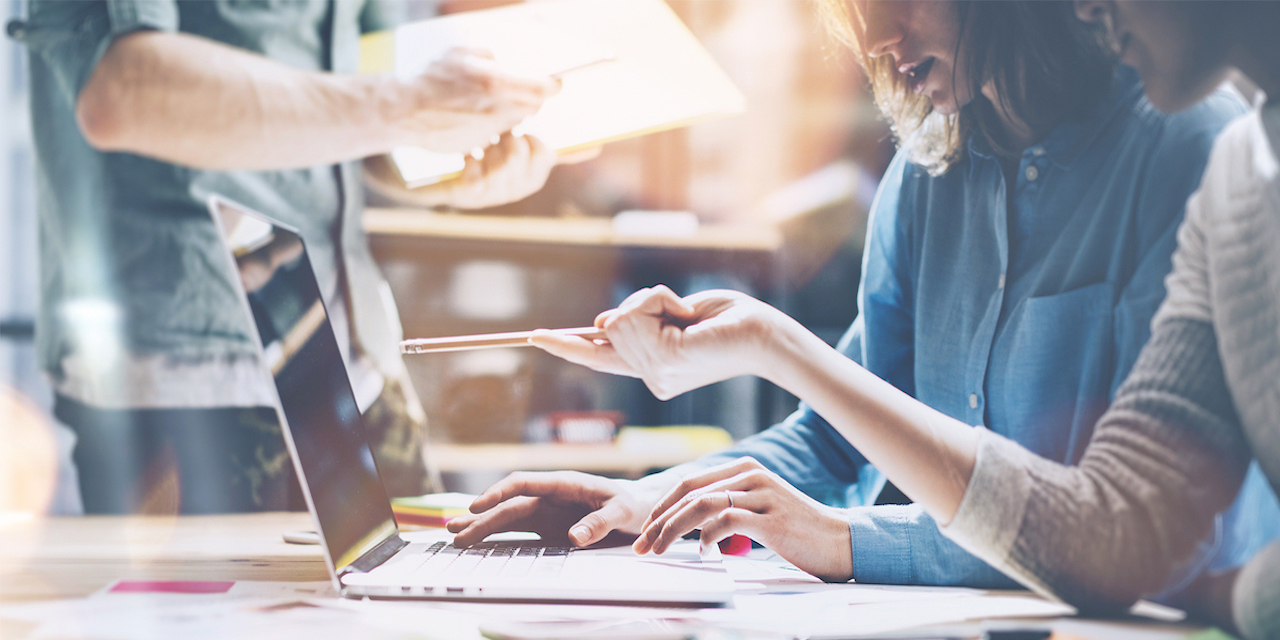 Using Social Signals to Improve your Lead Scoring